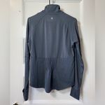 Athleta Malibu Half Zip Active Hike Jacket Pullover in Grey/Red Sz Medium Photo 10