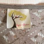 Anthro Fig and Flower Womens Boho Peasant Flowy Top Size Large Embroidered Tan Photo 5