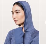 Lululemon  Athletica Rest Less Hoodie Top Size 4 Gatsby Blue/White Long Sleeve Photo 5