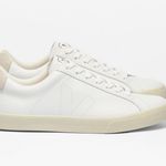 VEJA NWOT esplar white Leather Sneakers Photo 0