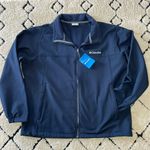 Columbia Mt. Village Softshell Zip Up Jacket Photo 0