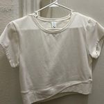 Old Navy Crop Active Shirt Photo 2