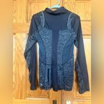 Lululemon - Run Featherweight Hybrid Running Jacket Photo 4