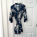 Flora Nikrooz Satin Blue Floral Print Petra Short Robe Tie Belt M/L Medium Large Photo 7