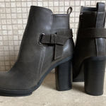 AX NY 🩵NWOB🩵 Dark Grey Ankle Boots size 6 Gray Photo 0