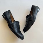 Calvin Klein "Celia" Black Leather Penny Loafers Size 7.5 Silver Accents Flats Photo 4