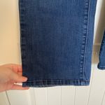 Lee EUC women’s medium wash blue denim pull on straight cut jeans size 8 short Photo 3