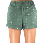 Old Navy Green Floral Daisy Embroidered Mid Rise Everyday Casual Chino Shorts 2 Photo 0