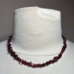 Stone Chip 16 in Necklace Garnet Gold tone Barrel Clasp Vintage Red Photo 0