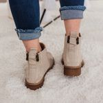 blowfish NWOT  Women’s Ankle Boots Size 6 Photo 2