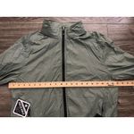 Hi-Tec  Women’s Ultra Light Packable Jacket Windbreaker size Large Olive Photo 2