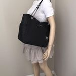 Michael Kors Set Photo 1