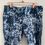 Under Armour  UA HeatGear Print Ankle Crop 1329492 Blue Womens XL Photo 2