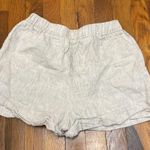 Reformation  linen shorts Photo 2