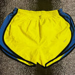 Nike Womens medium  Dri Fit running shorts 3" with built in liner Photo 0