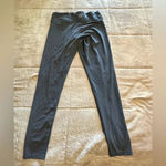 PINK - Victoria's Secret PINK Victoria’s Secret Ultimate Leggings Size Medium Gray Yoga Athleisure Photo 1