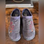 Merrell  blue embroidered slip on clogs size 7 Photo 6