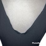 LIZZATTI Petite Black Cap Sleeve V Photo 3