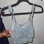 Sky And Sparrow Top Photo 0