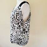 Ny&co NY& leopard cold shoulder blouse size medium Photo 3