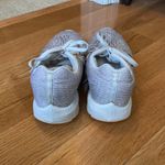 Nike sneakers Photo 3