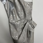 Saylor Woodgrain Jacquard One Shoulder Dress Silver Metal Womens New Small Photo 9