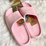 Mad love NWT  Star Slide Sandals SIZE 6 Photo 2