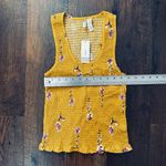 Japna  gold with floral tan top, size M, NWT Photo 2