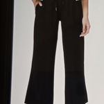 Lululemon  On The Fly Wide Leg 7/8 Pant Woven Travel Office Womens 10 Photo 0