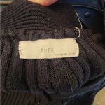 Ruee black Ribbed cropped top size juniors small Photo 2