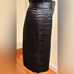 Dalia Collection Beautiful Elegant Black Ruffled midi Skirt Zip On Side … Photo 3