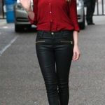 ZARA Slim Fit Black Pleather Jeans w/ Gold Zip Pockets Ankle Zippers Wm Sz US06 Photo 3