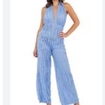 Women’s Blue V Photo 10