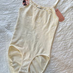 Shapermint Essentials All Day Every Day Scoop Neck Bodysuit Medium NWT NEW Chai White Photo 0