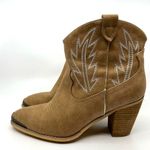 Very Volatile  Taylor Ankle Boot Western Suede Women's 11 US Photo 1
