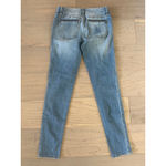 White House | Black Market Women's Blue Distressed Light Wash Skinny Jeans Size 2 Photo 2