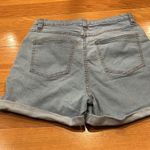 Pretty Little Thing light blue jean shorts size 8 . Photo 3