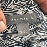 Ann Taylor  |  Black & White Printed Button Down Short Sleeve Blouse Sz 0 Photo 4