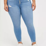 Torrid Bombshell Premium Stretch Skinny Jean Brentwood Button Fly Light Wash 16R Photo 0