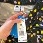 Adidas NWT  Floral Airplane Travel Ruffle Skirt Mini All Over Print Size M Photo 2