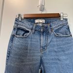 Abercrombie & Fitch  The Straight Mid Rise‎ Jean Medium Wash Curve Love 24S Photo 1