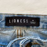 LIONESS  straight leg‎ jeans, faded blue, split at ankle. Size Medium Photo 2