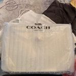 Coach Authentic  1941 Pebbled metallic gold leather 2 zip/Snap/Turnlock Crossbody Photo 9