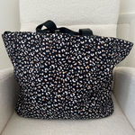 Shade & Shore  XL Black Leopard Cheetah Print Neoprene Zip Beach Pool Tote Bag Photo 1