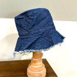 Hat Attack NWT Frayed Edge Crusher Dark Denim Bucket Hat Blue Photo 2