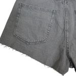 H&M & Denim Women's 4 Curvy Fit Vintage Hi Waist Button Fly Jean Shorts NEW Photo 5