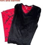 Croft & Barrow  plush pj set with black top and red pants with dog design Photo 0