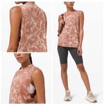 Lululemon  All Yours Tank Tie Dye Marmoleado size 10 Photo 2