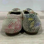 Anne Klein  Colorful Floral Faux Snake Leather Driving Flats Slip On Shoes Size 6 Photo 4