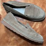 L.L.Bean Stonington Nubuck Leather Slip On Comfort Shoes size 8.5 Tan brown Photo 1